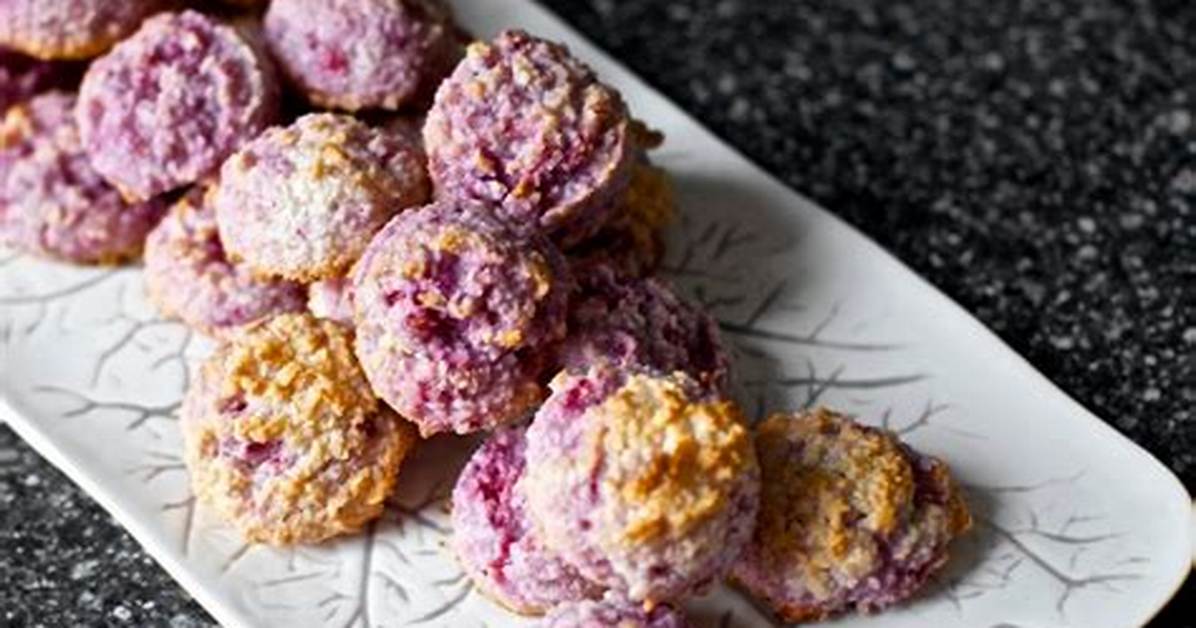 Raspberry-Coconut-Macaroons