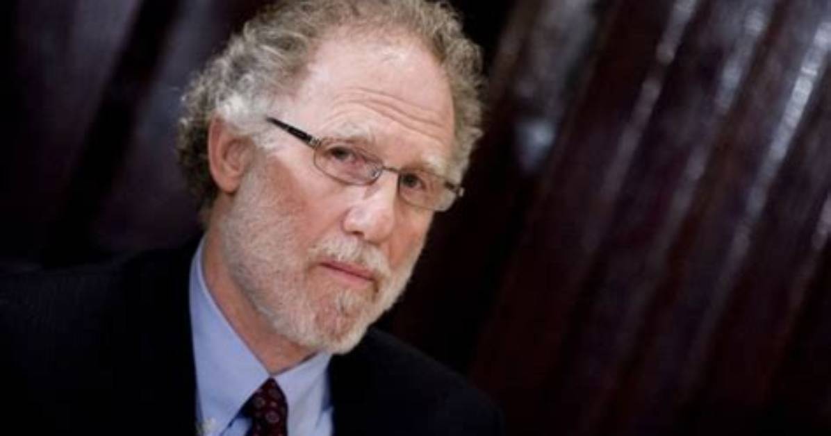 Robert Bauer Net Worth