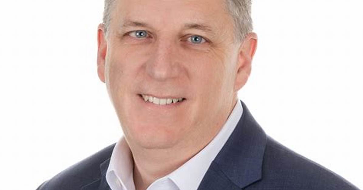 Robert E Grote Net Worth