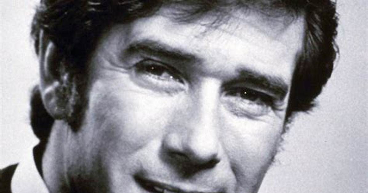 Robert Fuller