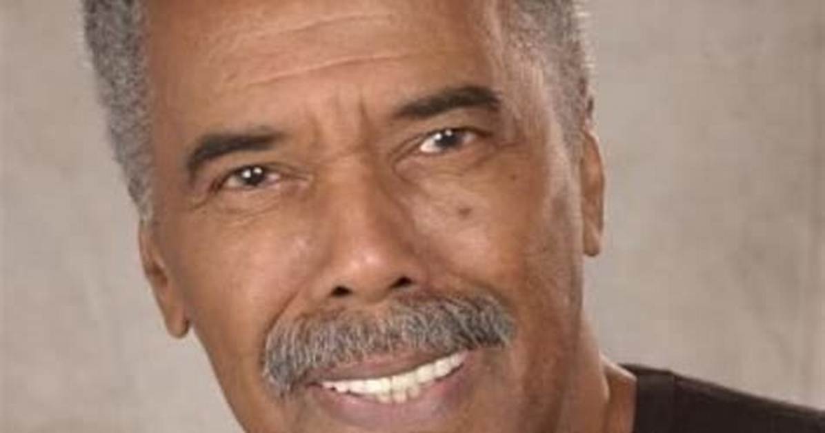 Robert Hooks