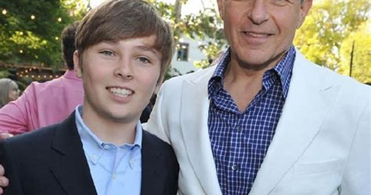 Robert Maxwell Iger
