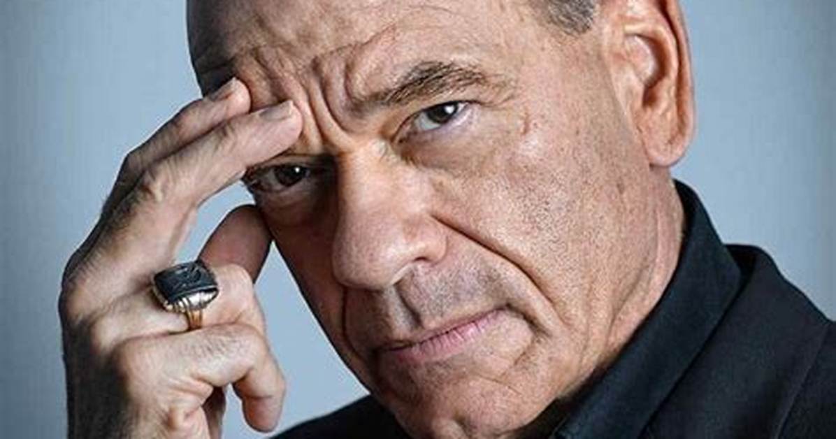 Robert Picardo Height