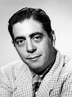Robert Strauss