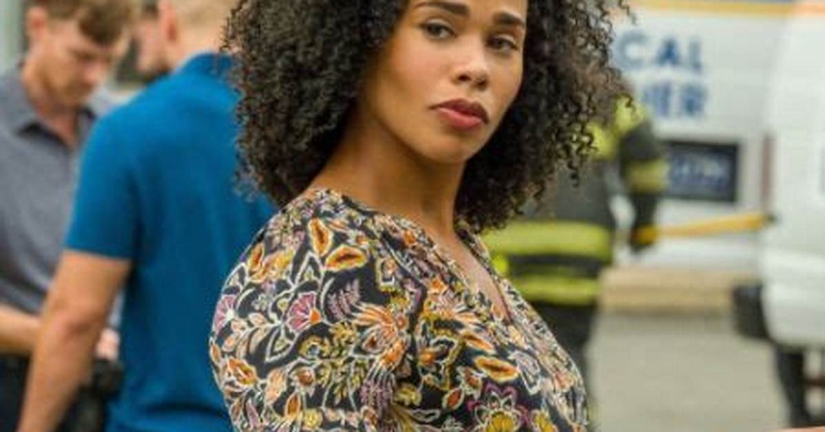 Roxy Sternberg Net Worth