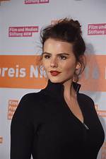 Ruby O. Fee Net Worth