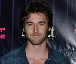Ryan Eggold Height