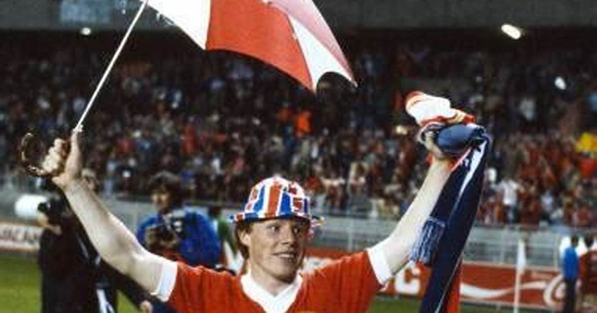 Sammy Lee