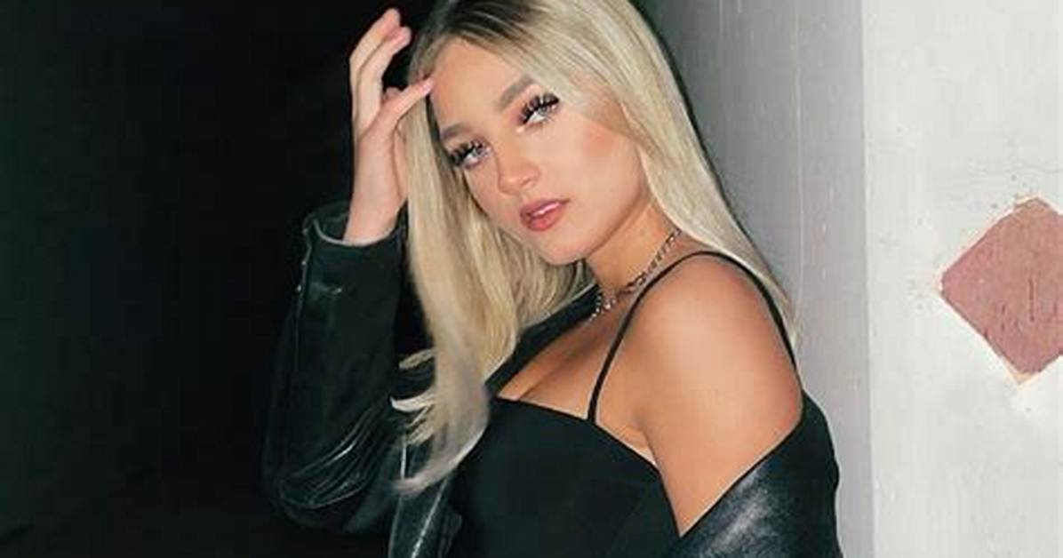 Savanah Moss