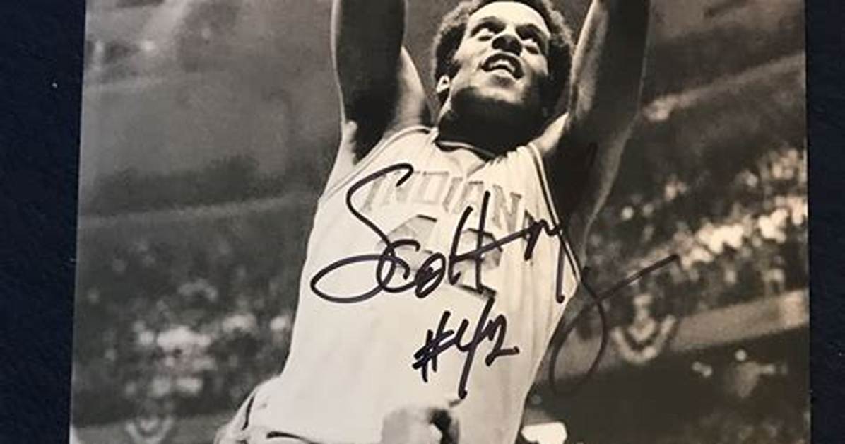 Scott May