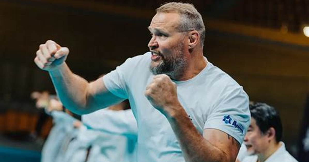 Semmy Schilt