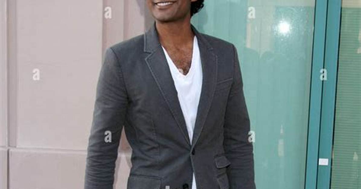 Sendhil Ramamurthy
