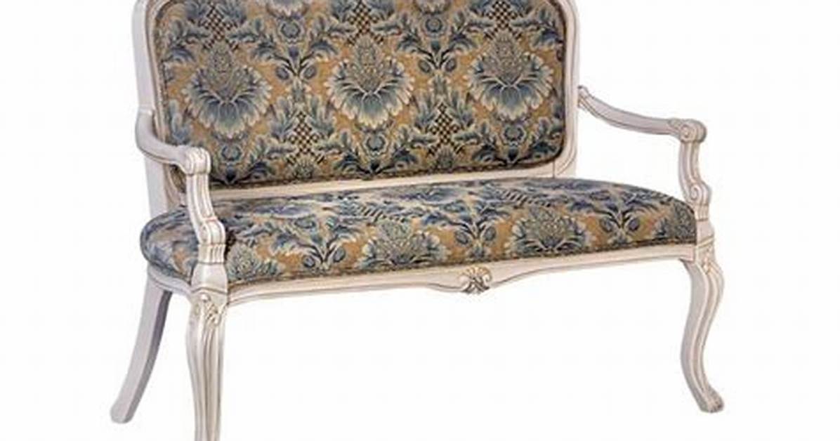 Settee Chair