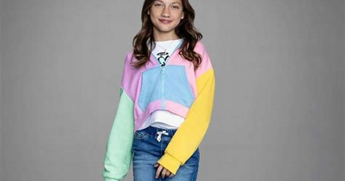 Shameless Maya Age - Bio, Wiki, Height, Net Worth, Relationship (2023)