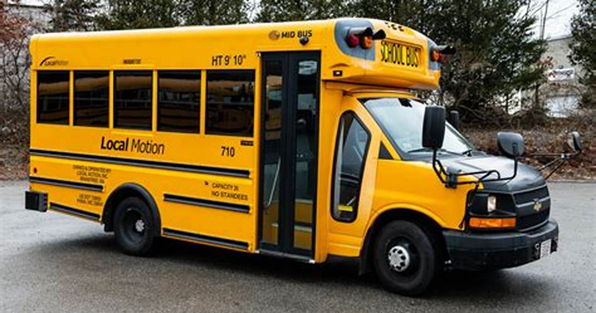 Short School Bus