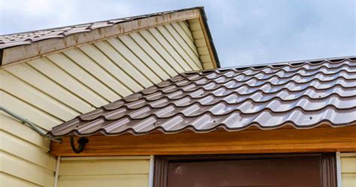 Should Siding Touch Shingles?