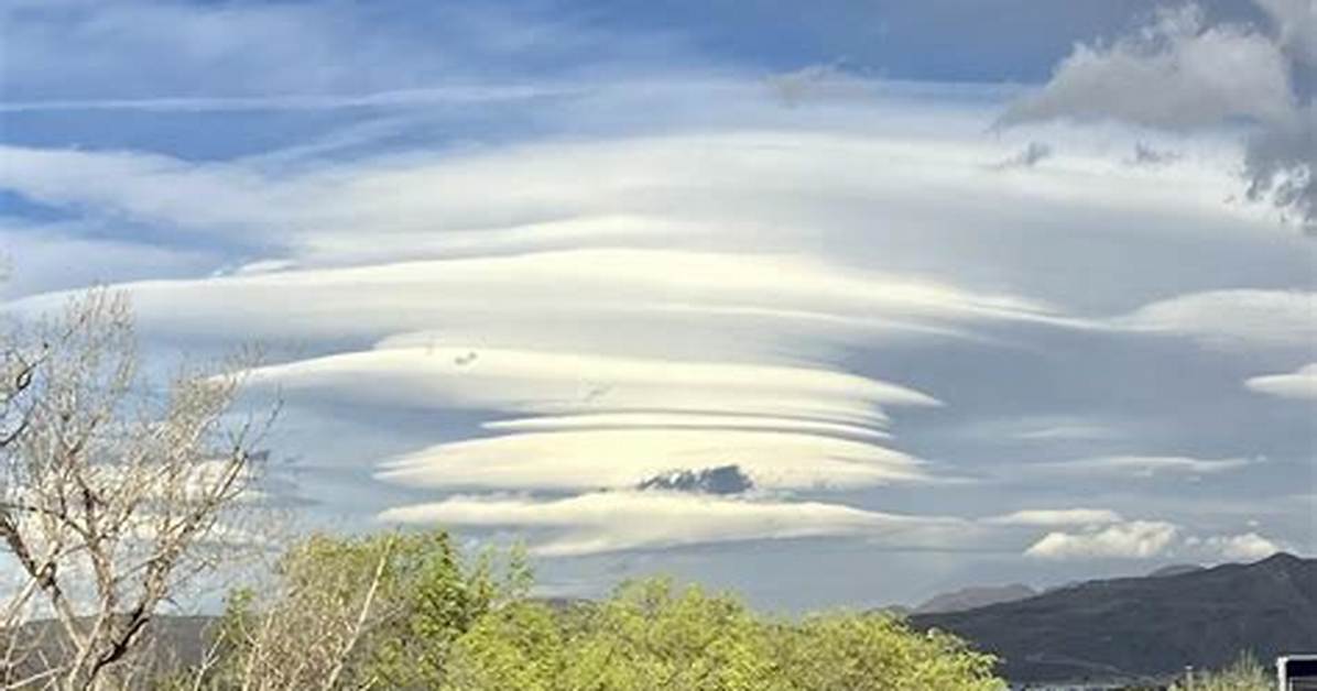Sierra Wave Clouds Explained |