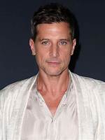 Simon Rex Bio (Wiki)