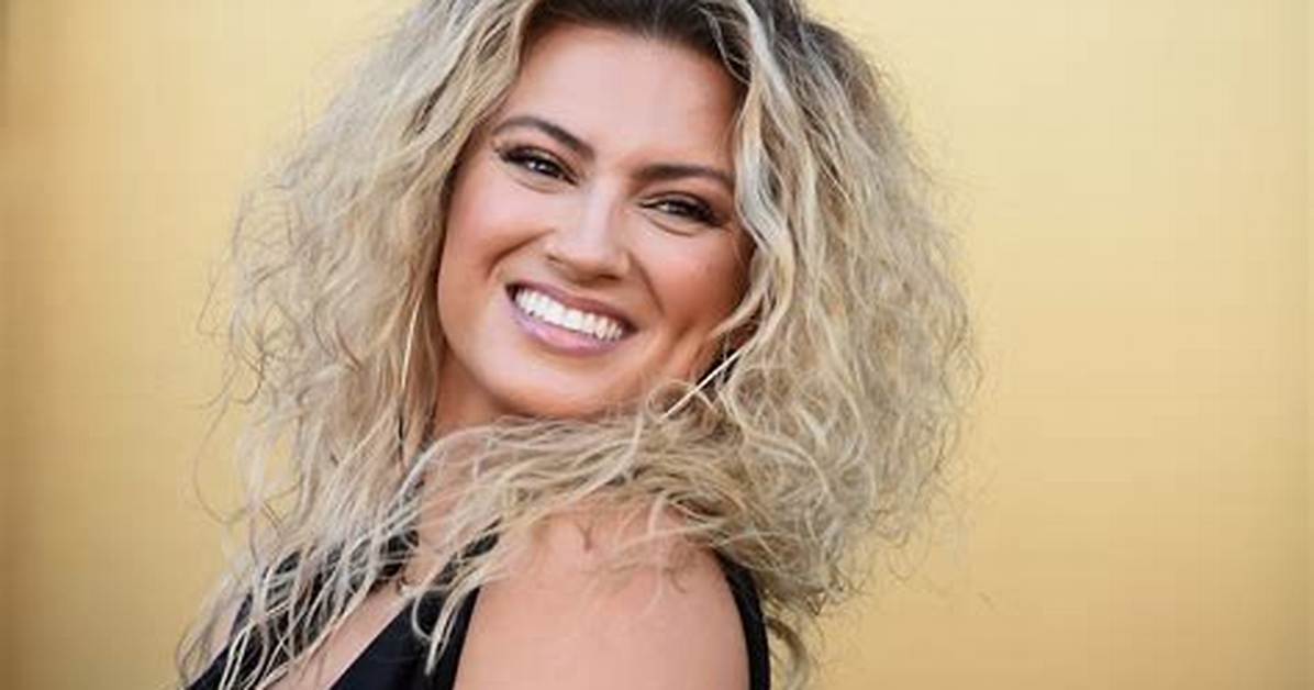 Singer Tori
