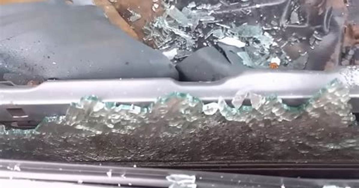 Spark Plug Break Window