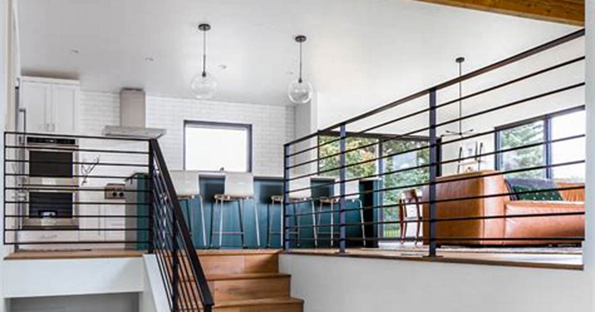 Split Foyer