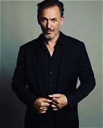 Steve Valentine