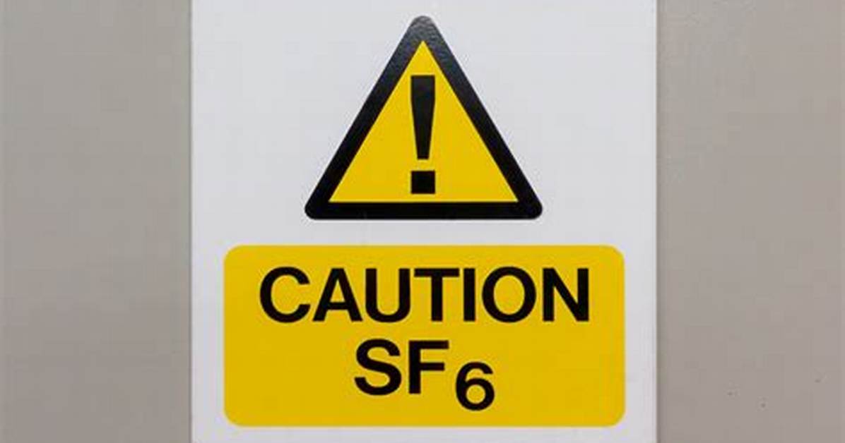 Sulfur Hexaflouride Voice| Satan Gas? Man Inhales Non-Toxic Gas That Makes His Voice Deeper, Calls It 'Opposite of Helium'