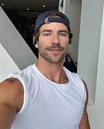 Taylor Phillips