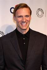 Teddy Sears