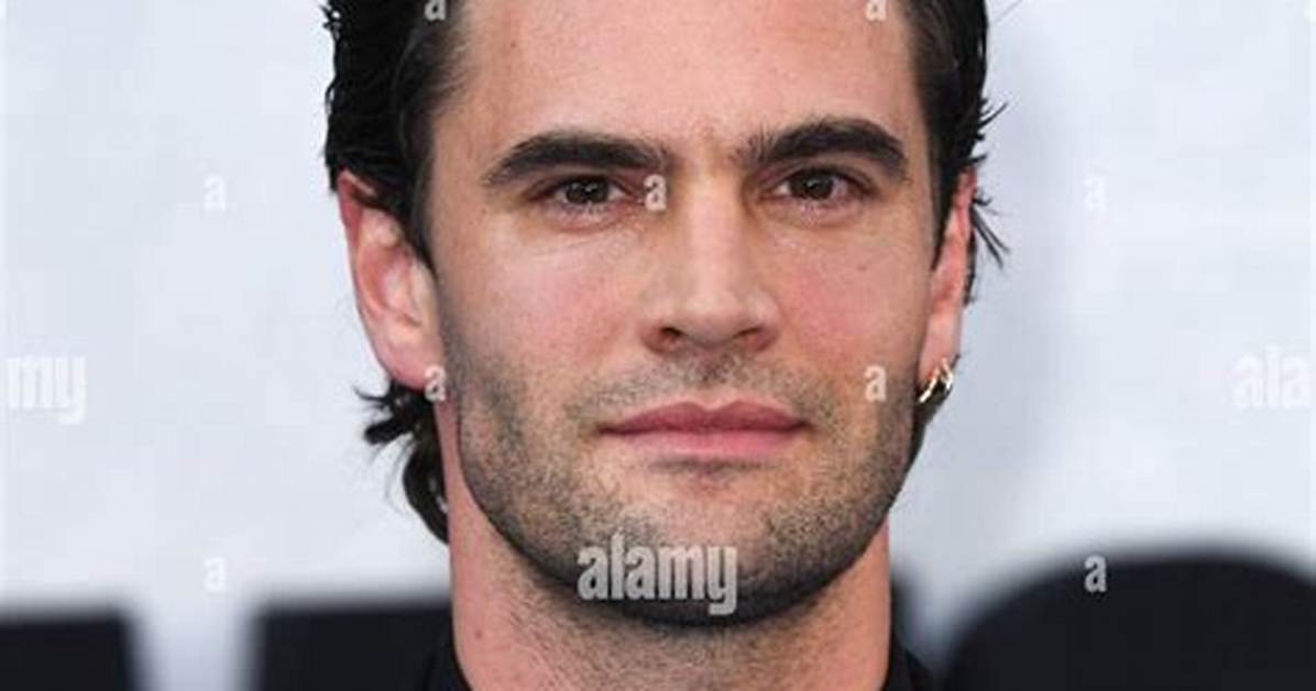 Tom Bateman