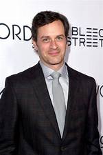 Tom Everett Net Worth