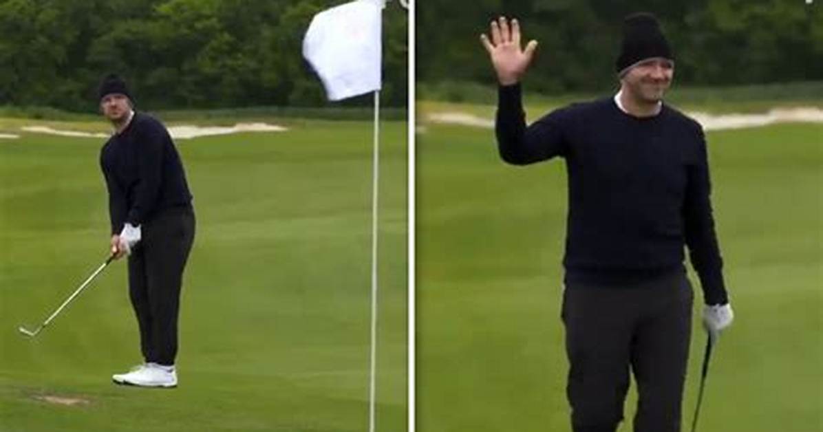 Tony Romo Sinks Epic Golf Shot at Pro Tourney, 30-Foot Eagle Chip-in! Tony Romo Sinks Epic Golf Shot at Pro Tourney. .. 30-Foot Eagle Chip-in! !! Breaking News 38 4/22/2021 9:04 Am Pt