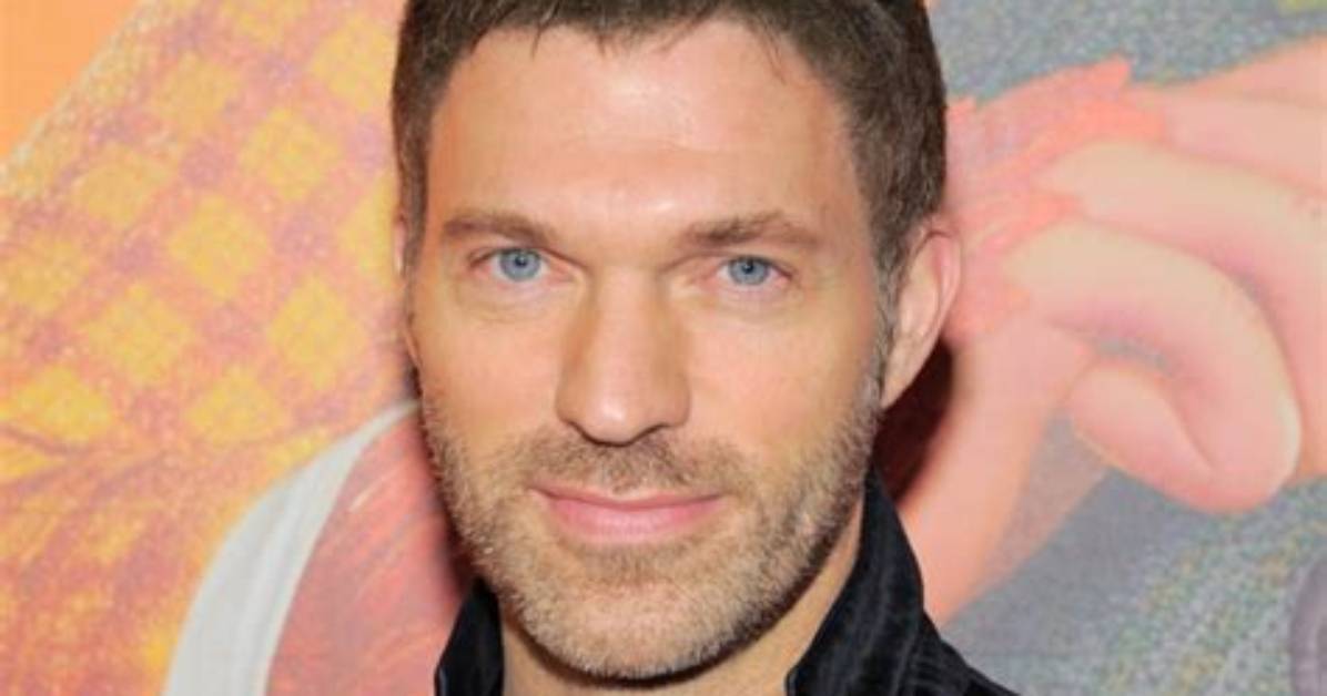 Travis Knight