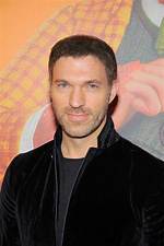 Travis Knight