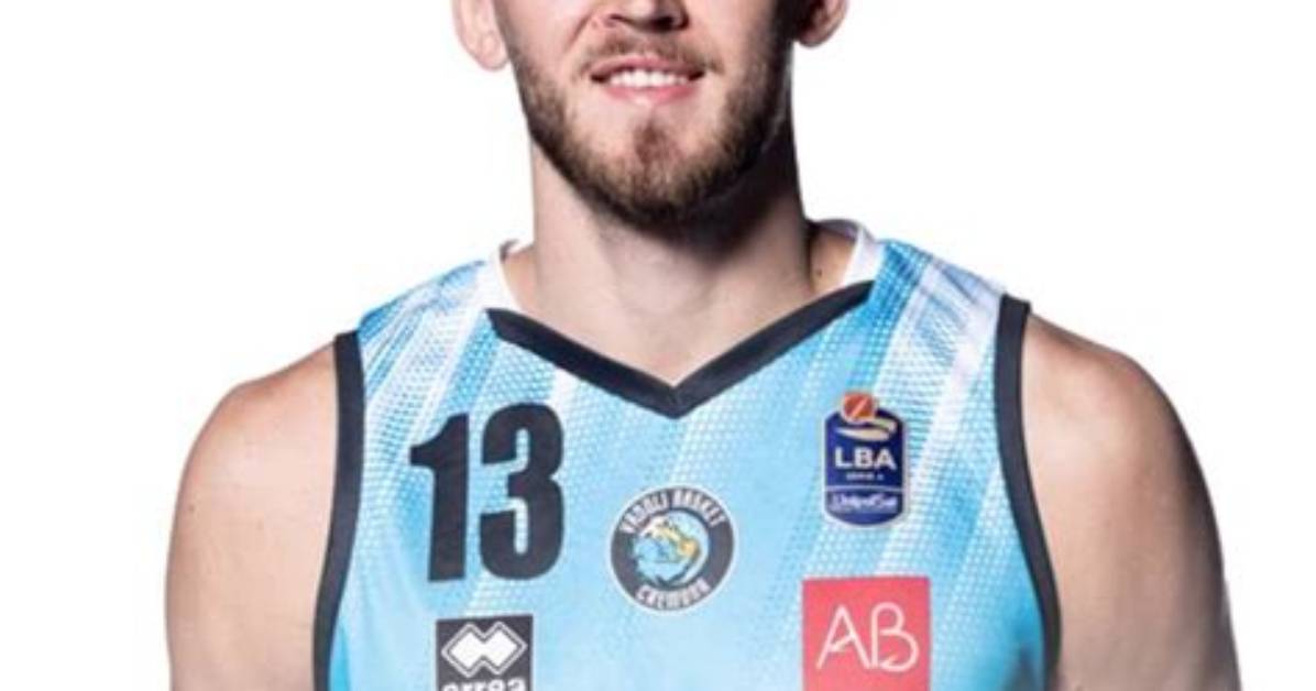 Tres Tinkle