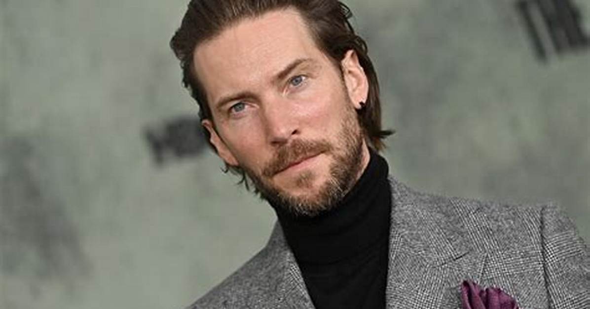 Troy Baker