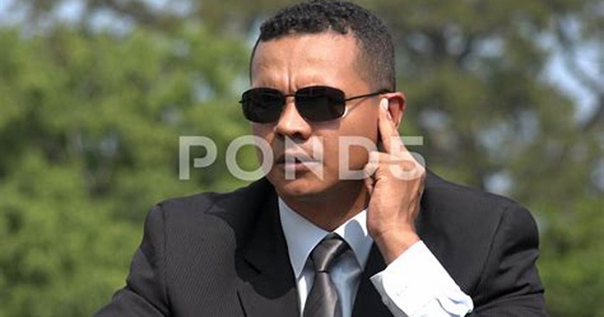 Undercover Agent