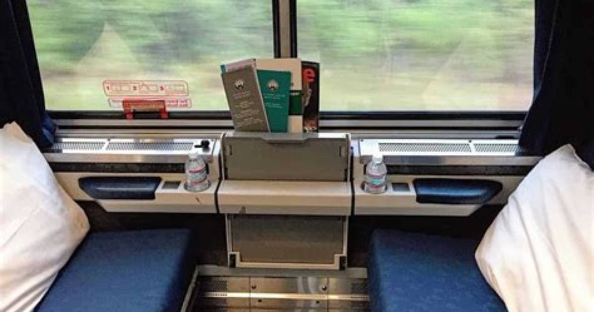 Viewliner Roomette