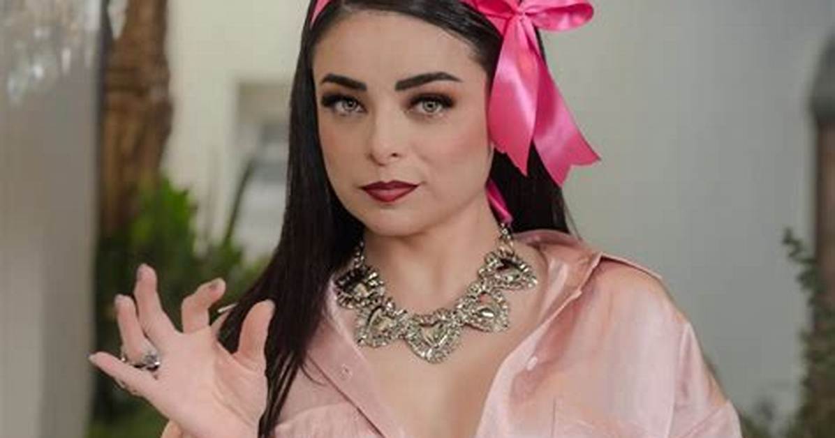 Violeta Isfel