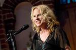 Vonda Shepard