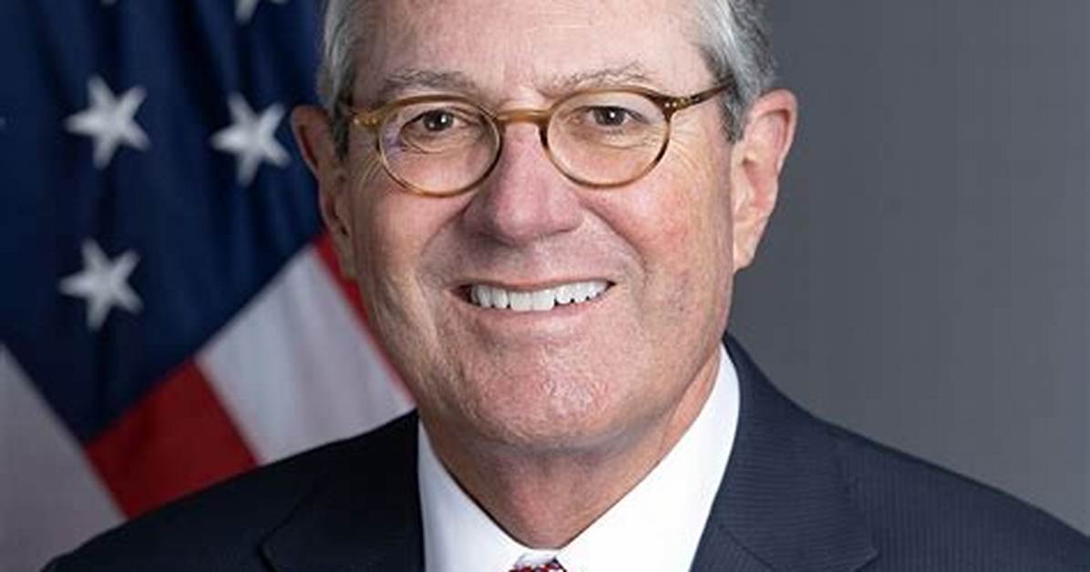 Warren Stephens