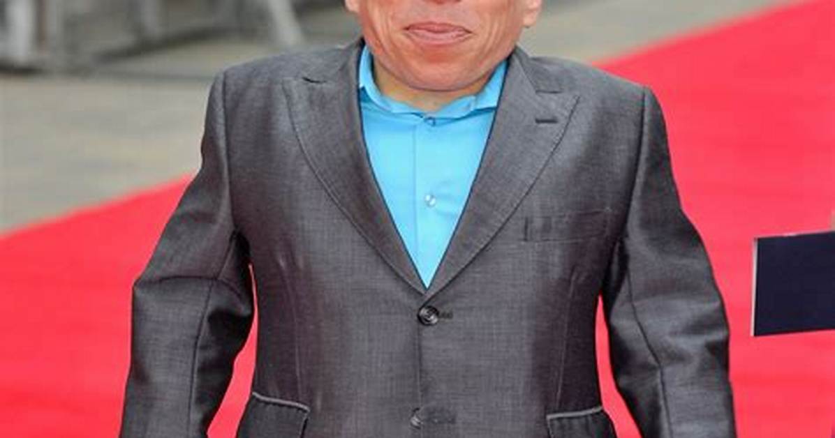 Warwick Davis