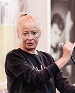 Wendy James
