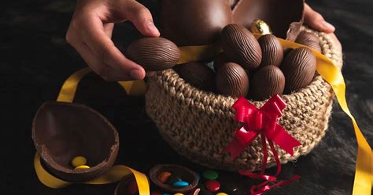 What Day Easter Eggs Given?