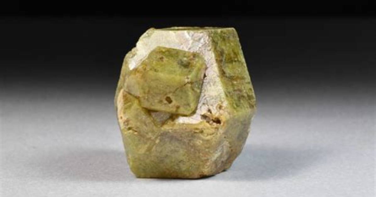 What Does Grossular Mean?