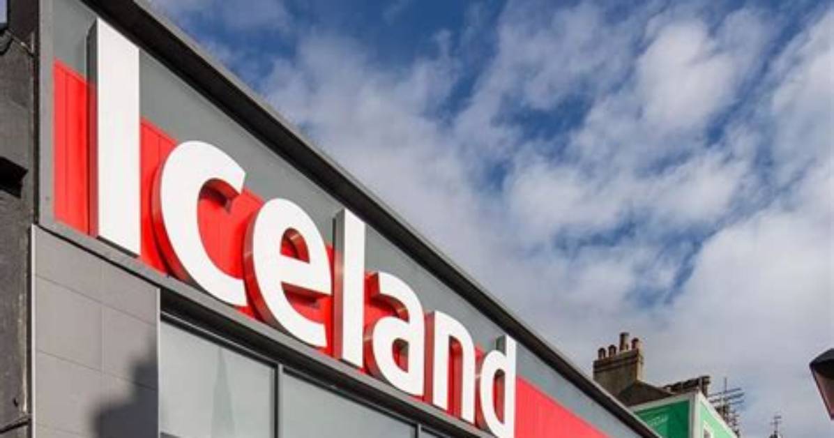 What Time Does Iceland Open?