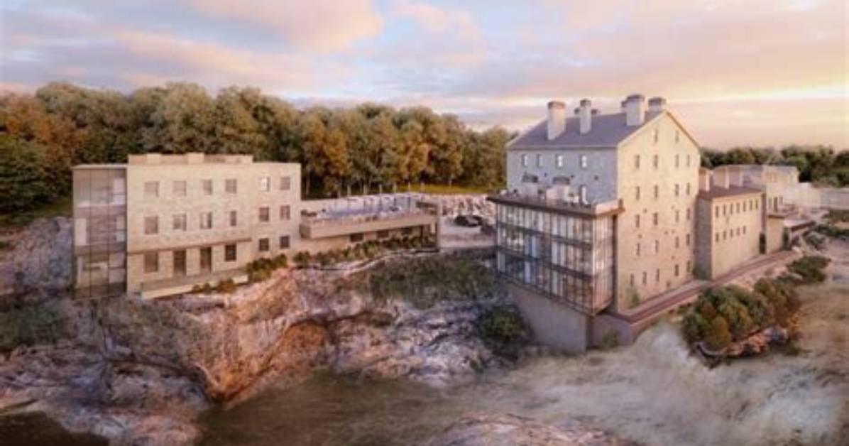 When Did Elora Mill Open?
