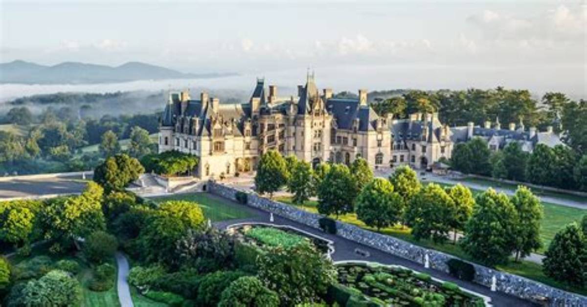 When Does Biltmore Close?