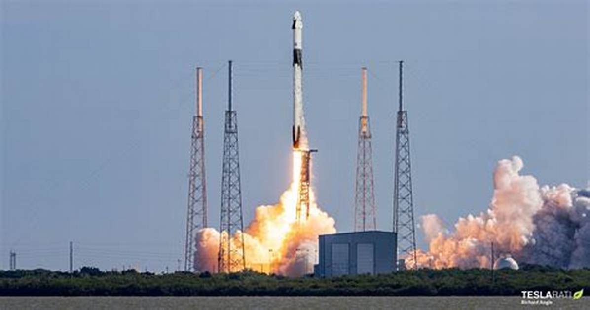 When Spacex Dragon Launch?