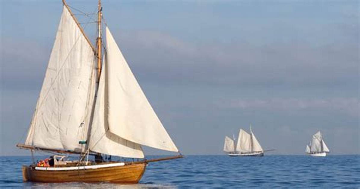 When Were Triangular Sails Invented?